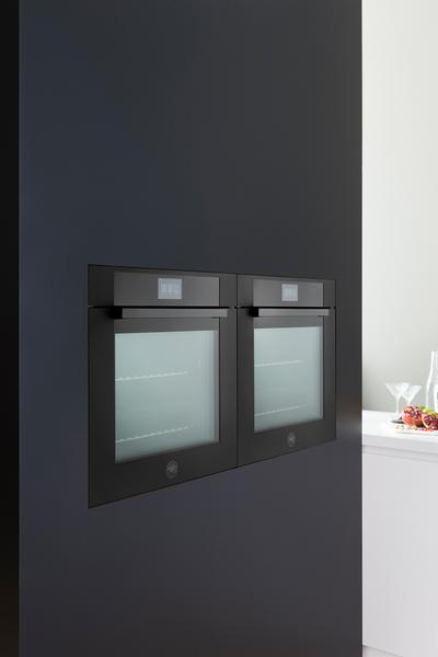 60 cm built-in electric oven with 11 functions, LCD display and steam assist function - Modern series - Image 5