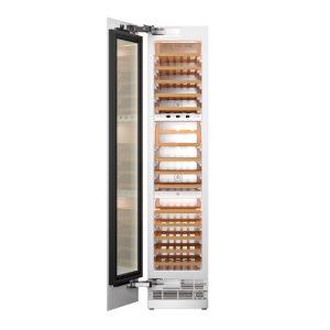 45 cm built-in wine cabinet with reversible panelled door, left-hand opening