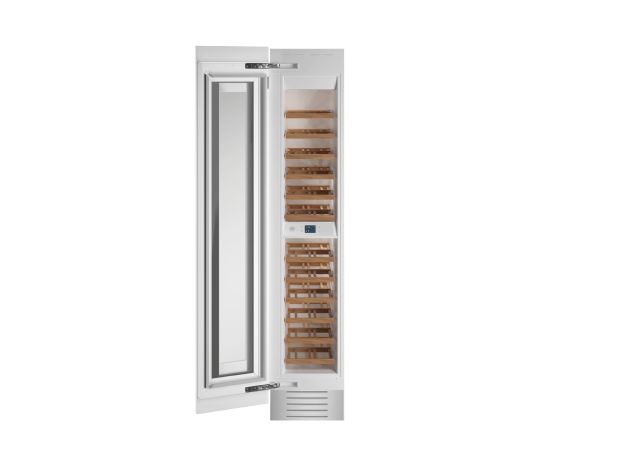 45 cm built-in wine cellar with total concealment